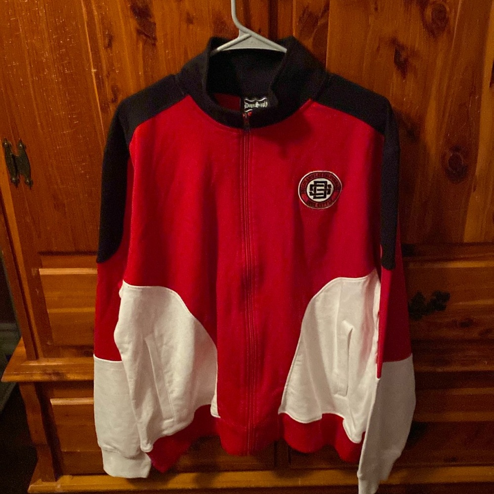 BRAND NEW MENS FLEECE TRACK JACKET SIZE XL! NWT! SMOKE FREE HOME!